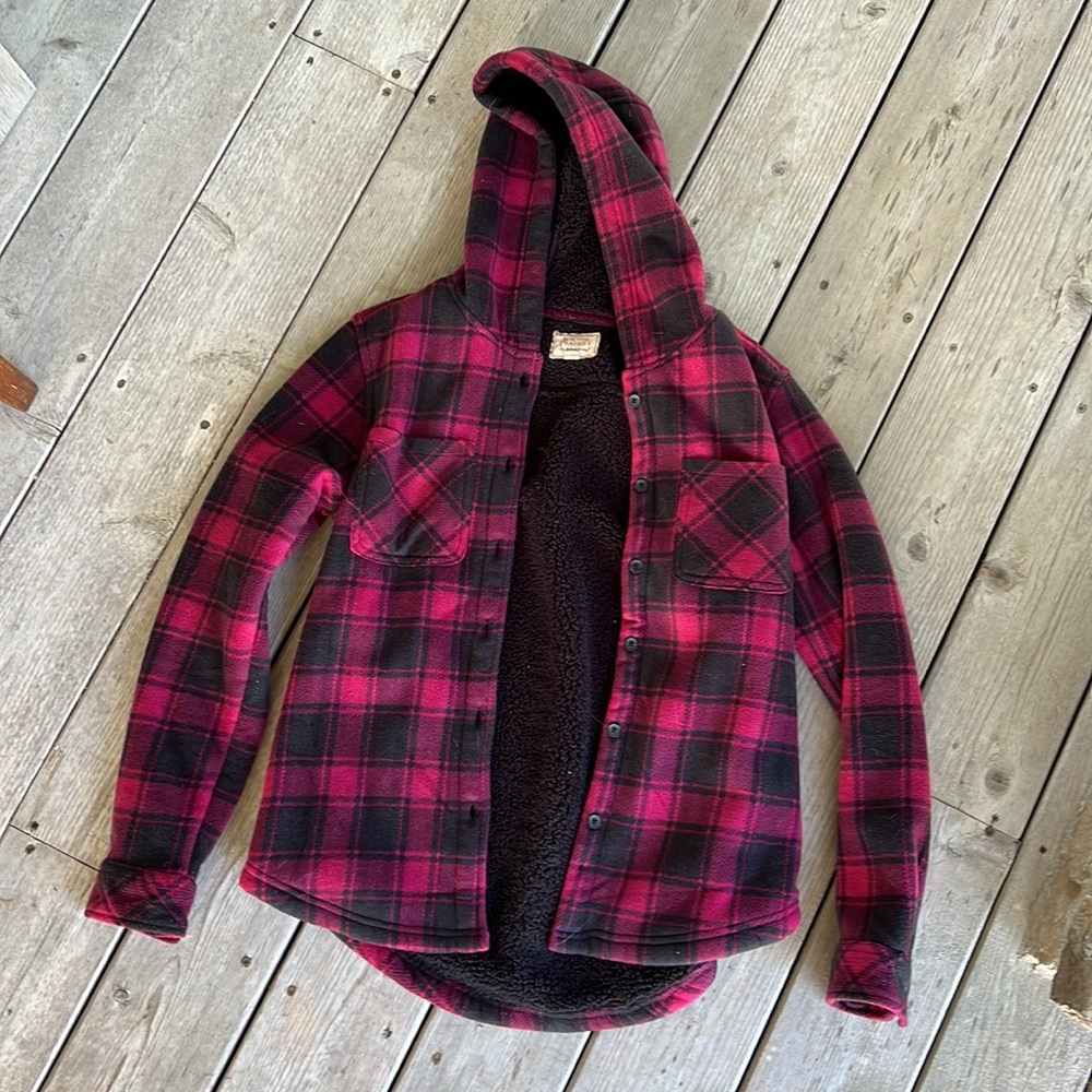 Boston Traders Pink and Black Plaid Women's Top - Picture 3 of 9